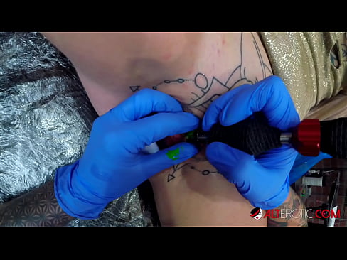 ❤️ Si Sully Savage adunay tattoo sa iyang clitoris ❤️ Russian porn sa pornograpiya ceb.hentaiser.ru ﹏